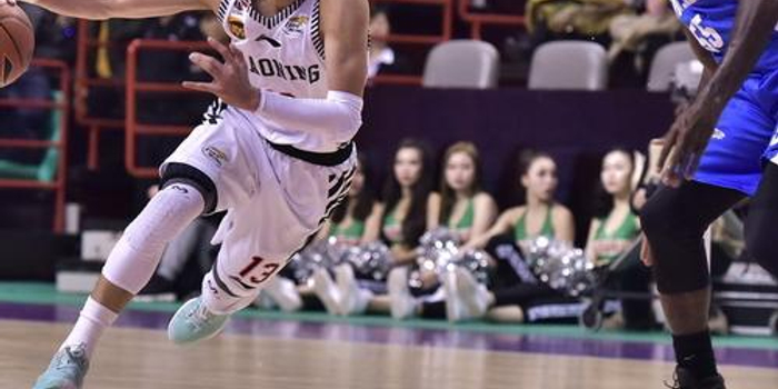 表现证明自 表现证明自